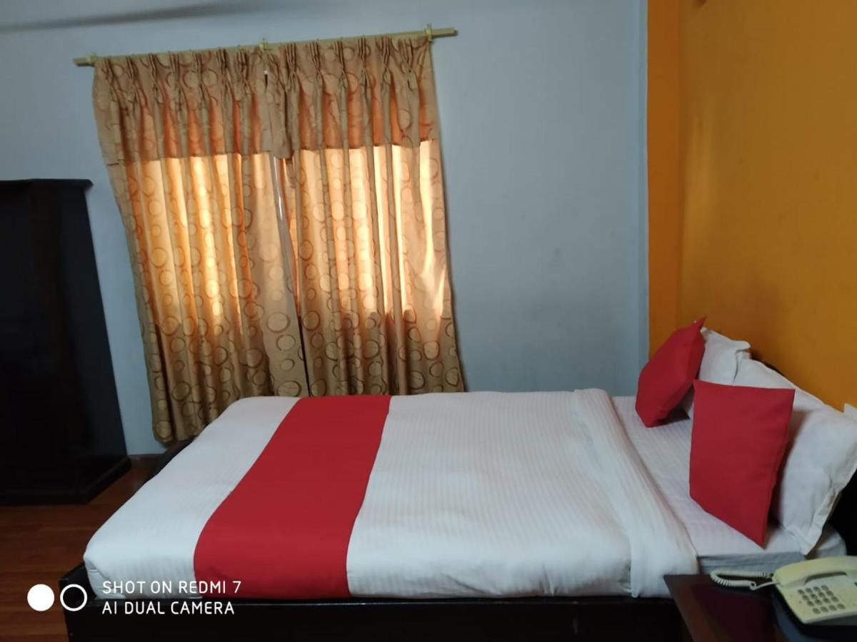 Dream Inn Pokhara Exteriör bild